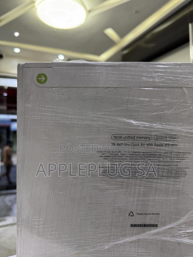 New Laptop Apple MacBook Air 2024 M3 13-Inch 16GB Apple M3 SSD 512GB photo 2