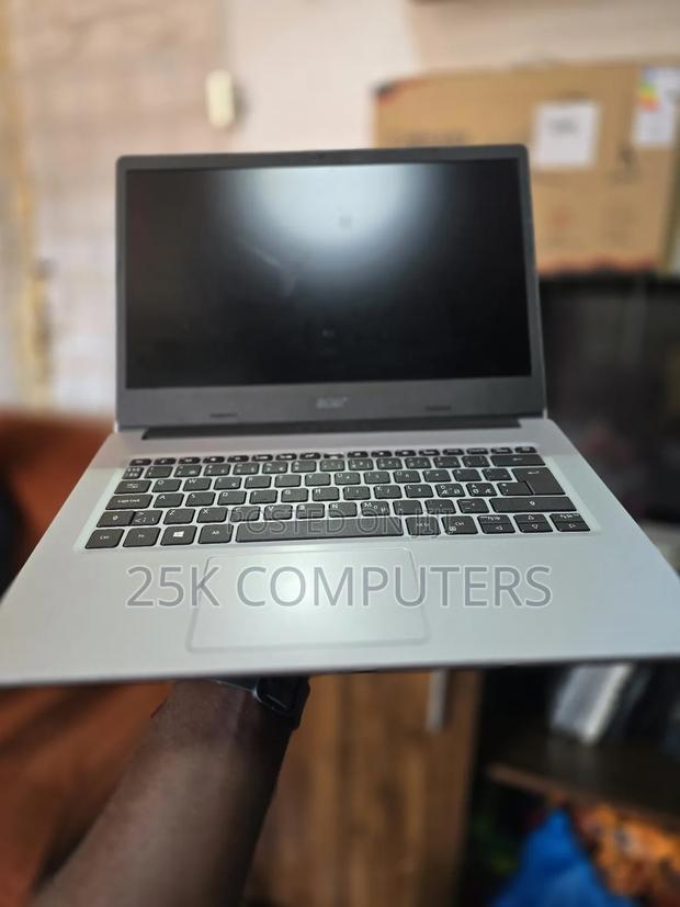 Laptop Acer 8GB Intel Celeron SSD 256GB