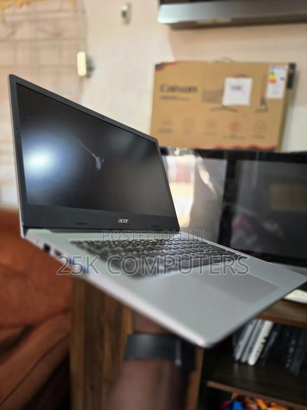 Laptop Acer 8GB Intel Celeron SSD 256GB photo 2