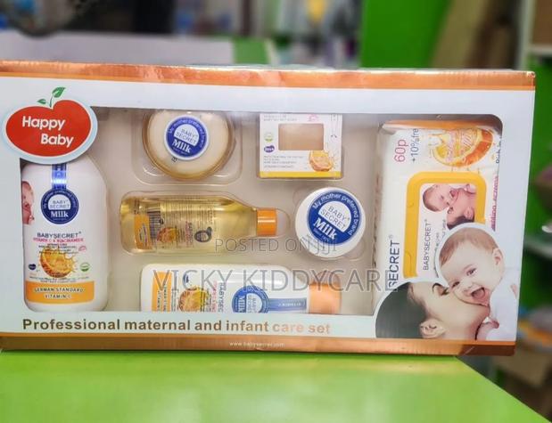 7 in 1 Vitamin C Baby Secret Skincare Set · Photo 2