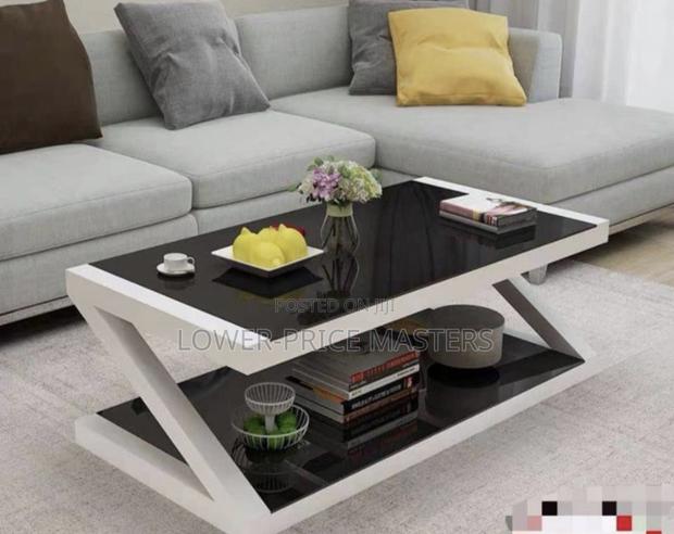 Modern Glass Center Table · Photo 2