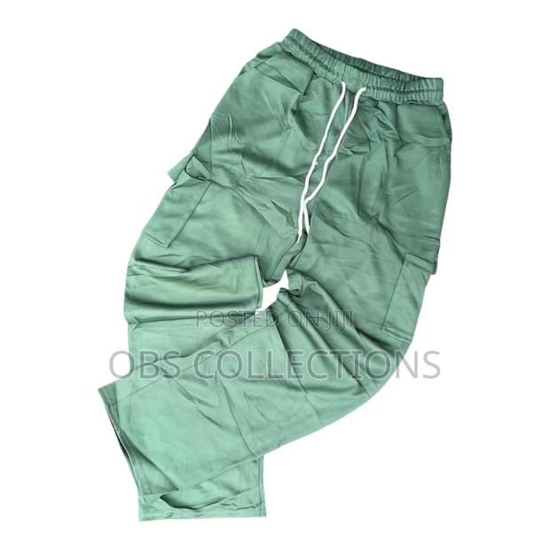 Side Pockets Ladies Trainers photo 2
