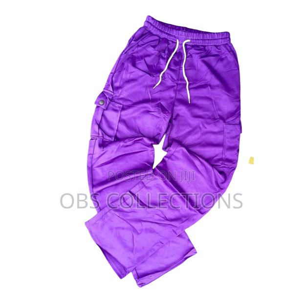 Side Pockets Ladies Trainers photo 3