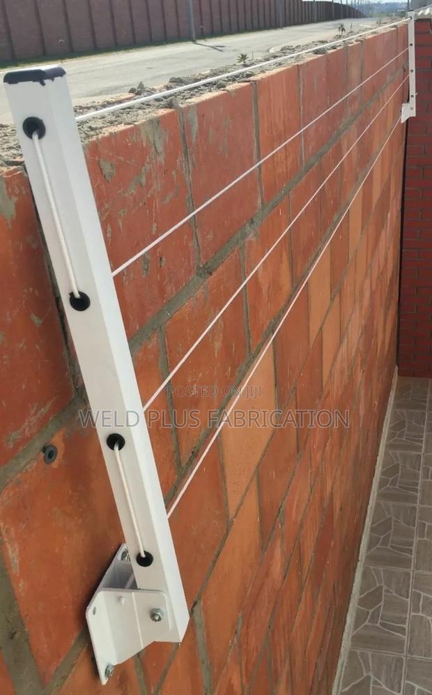 Collapsible Drying Line · Photo 4