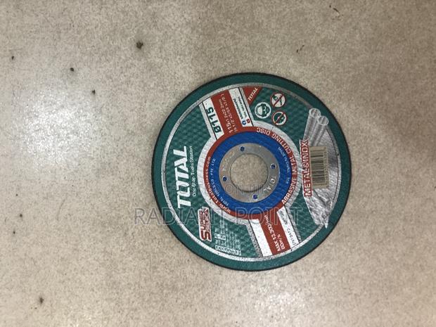 Total Metal Cutting Disc (9”) · Photo 2