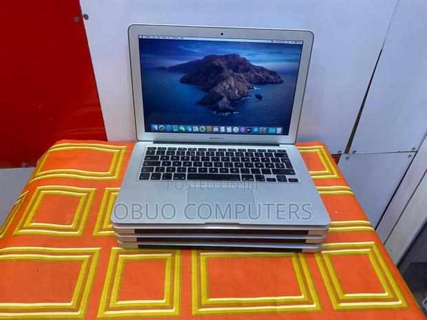 Laptop Apple MacBook Air 2014 8GB Intel Core I5 SSD 128GB · Photo 3