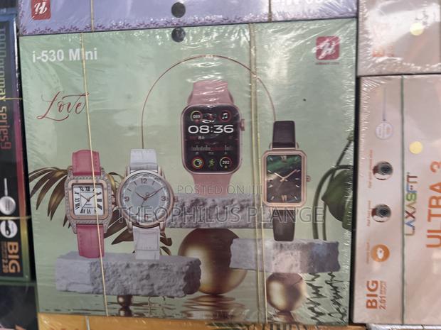 I530 4 in 1 Smart Watch Set · Photo 4