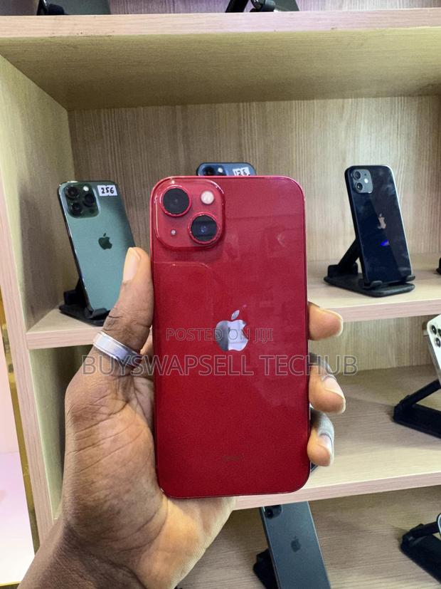 Apple iPhone 13 128 GB Red