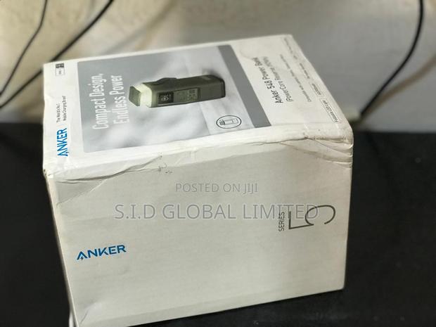 Anker 548 Power Bank: Reliable Power for Your Busy Life · Photo 3