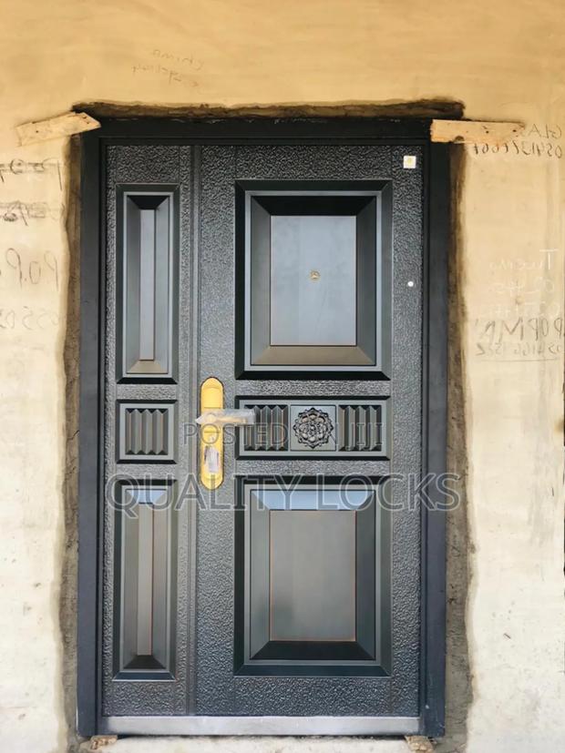 Standard Metal Security Door Anti-Rust Design · Photo 2