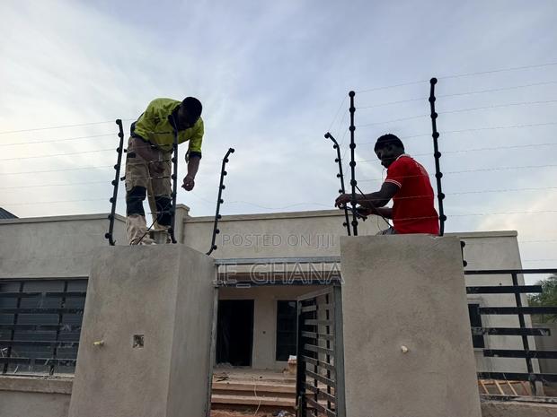 Security Fence Installation photo 3