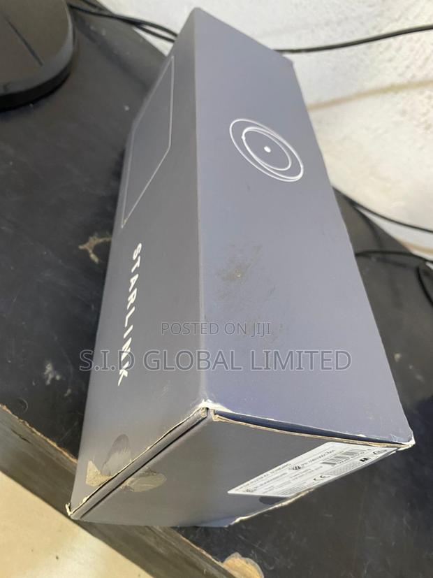 Starlink Router: The Power Of Satellite Internet · Photo 2