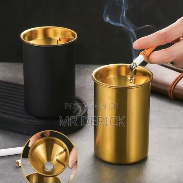 Creative Stainless Steel Ashtray Funnel With Cover Anti-Fly photo 2