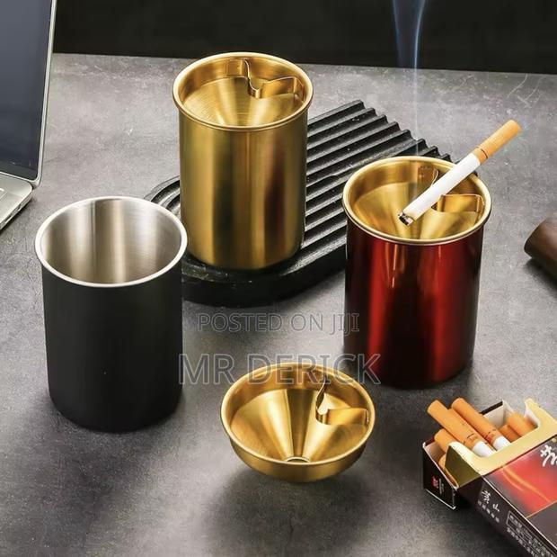 Creative Stainless Steel Ashtray Funnel With Cover Anti-Fly photo 3