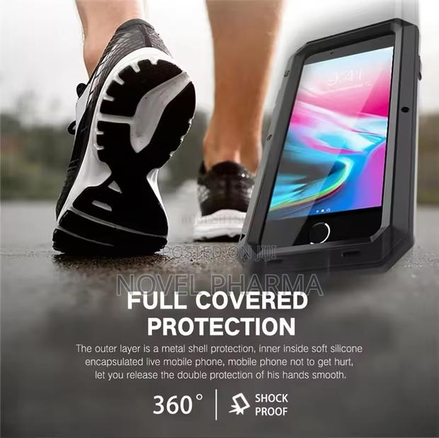 Heavy Duty Armour Case for iPhone 16pro Max (Black) photo 9