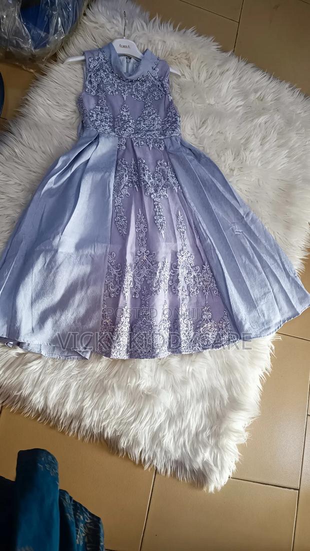 Girls Party Dress · Photo 3