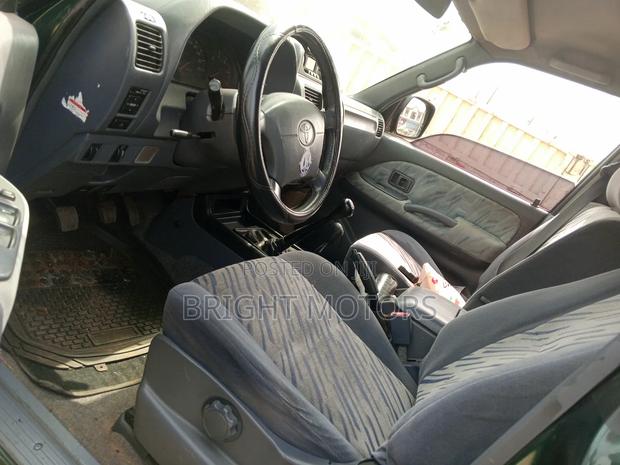 Toyota Land Cruiser 90 2001 Green photo 5