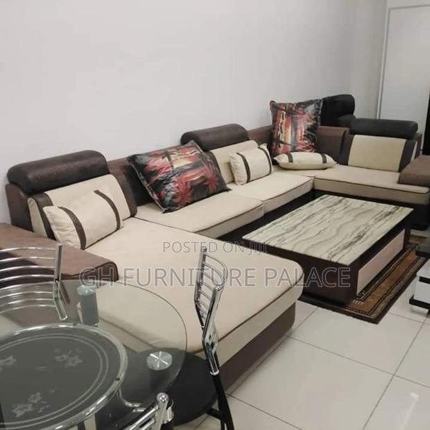 Modern L Shaped Sectional Sofa · Photo 2