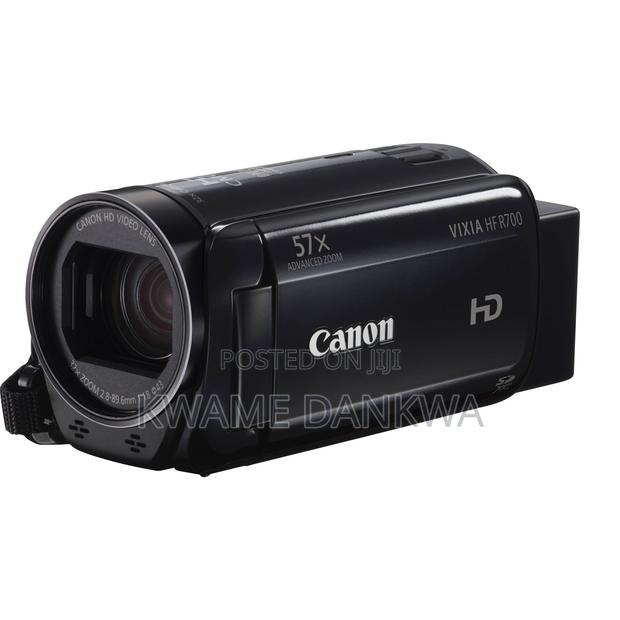 Canon Hf R700 Camcorder photo 4