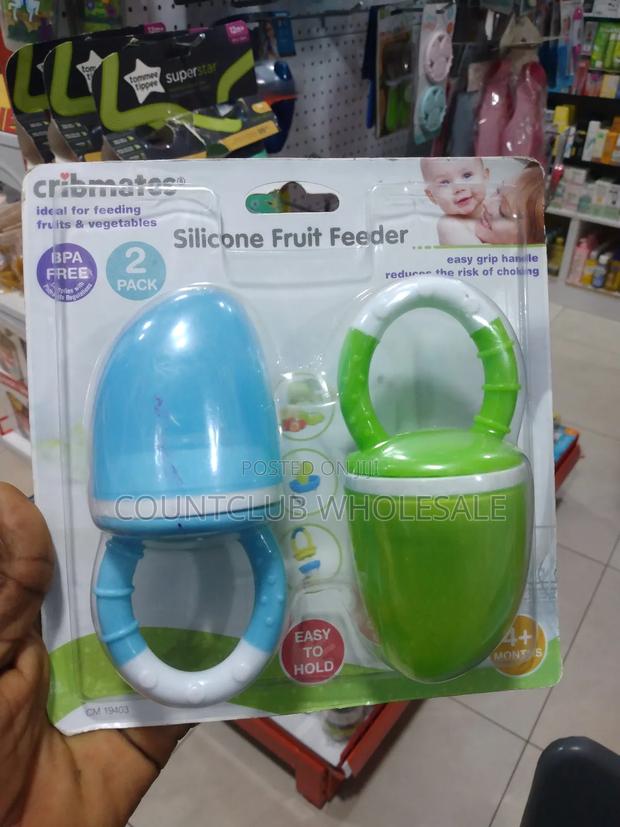 Cribmates Silicone Fruit Feeder · Photo 2