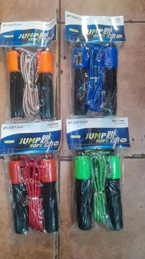 Skipping/Jump Rope · Photo 2