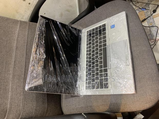 New Laptop HP EliteBook Folio 8GB Intel Core I5 HDD+SSD 500GB photo 3