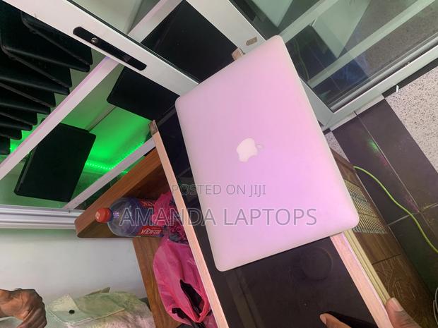 Laptop Apple MacBook 2013 8GB Intel Core I5 SSD 128GB photo 4
