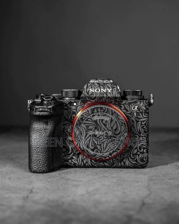 Camera Sticker for All Types of Cameras · Photo 2