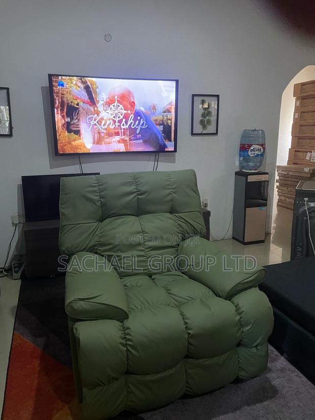 Recliner Single Person Leather Sofa · Photo 4