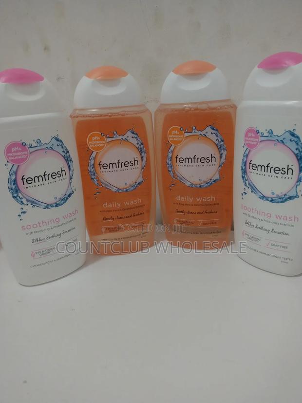 Femfresh Daily Wash · Photo 2
