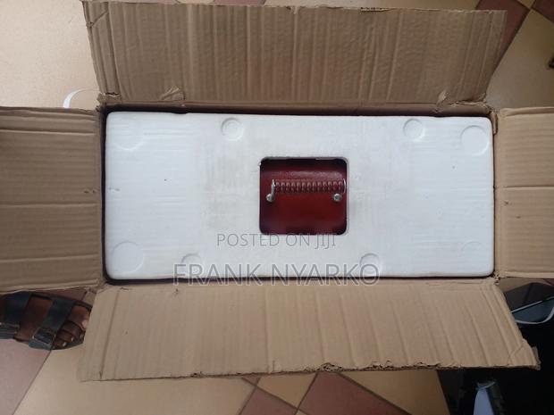 Yi-Butterfly Sewing Machine photo 4