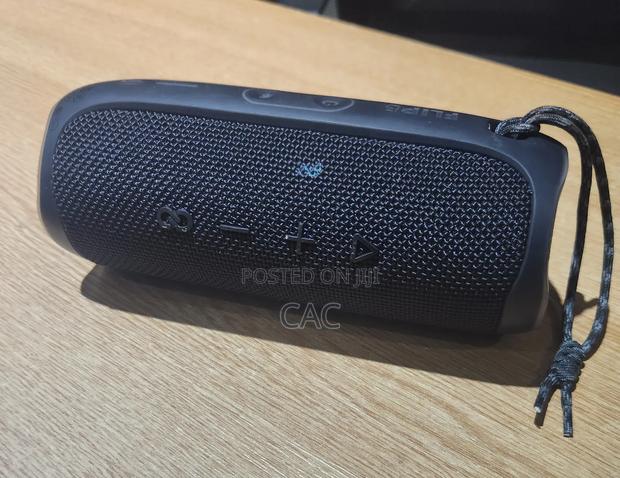 JBL Flip 5 Rechargeable Bluetooth Speaker