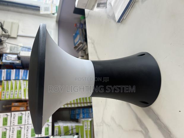 Papatya Pillar Light