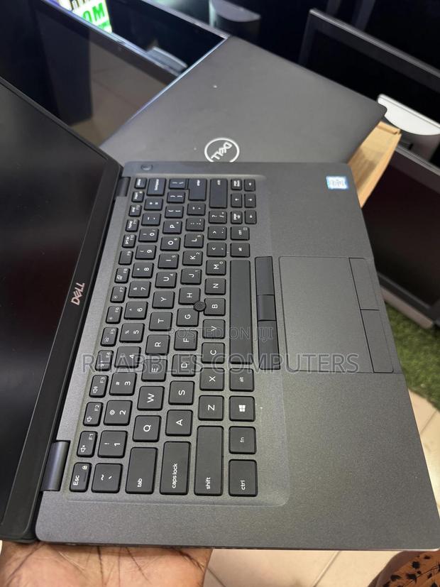 Laptop Dell Latitude 5400 8GB Intel Core I5 SSD 256GB photo 3