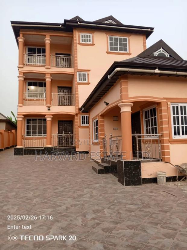 2bdrm Apartment in Tech Appiadu Knust, Kumasi Metropolitan for rent