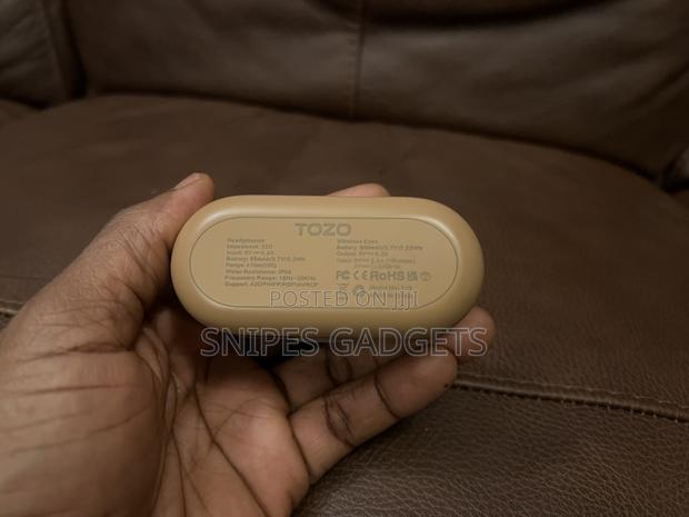 Tozo T10 Wireless Earbuds (New No Box) photo 8