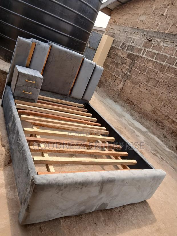 Double Bed With Drawer · Photo 3