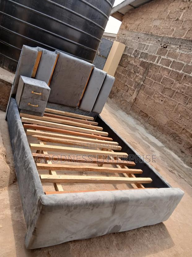 Double Bed With Drawer · Photo 4
