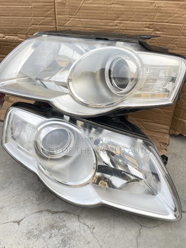Vw Passat 5 Headlight Available