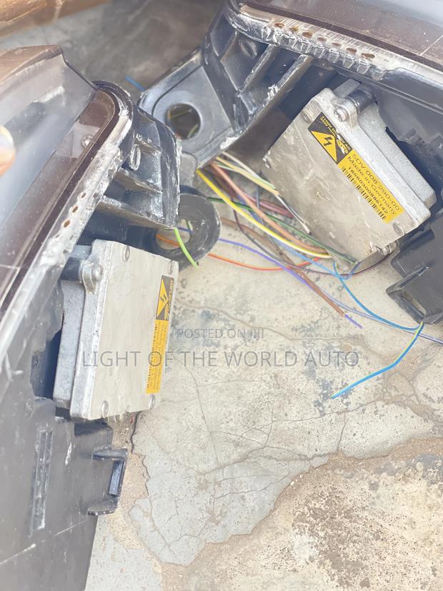 Nissan Infinite G25/G35 Headlights 2012 Charger Type