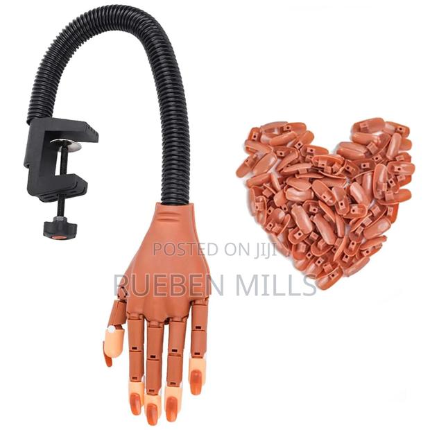 High Quality Stainless Steel Nail Practice Mannequin Hand · Photo 3