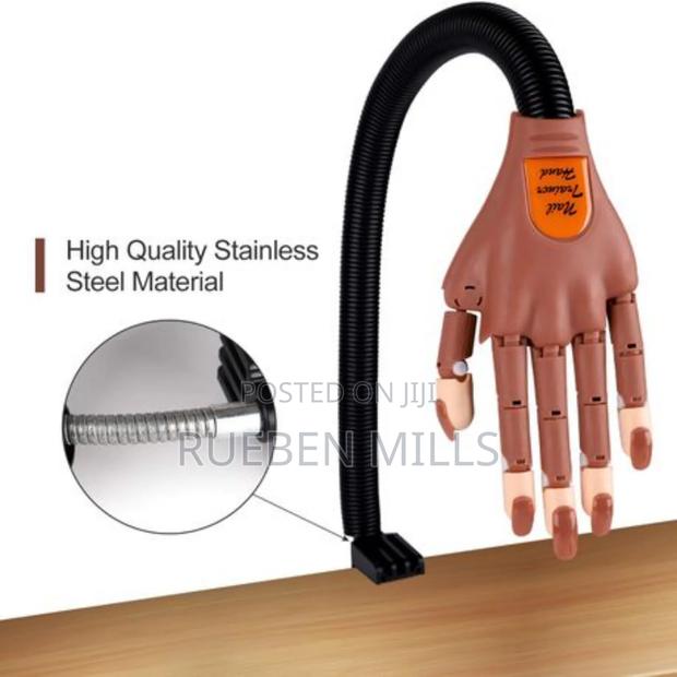 High Quality Stainless Steel Nail Practice Mannequin Hand · Photo 4