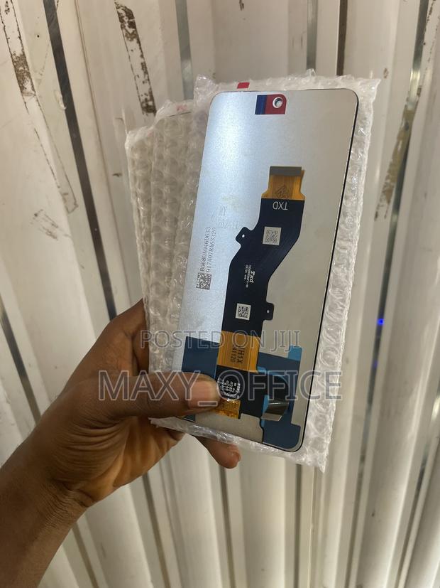 Tecno Spark 30 Screen