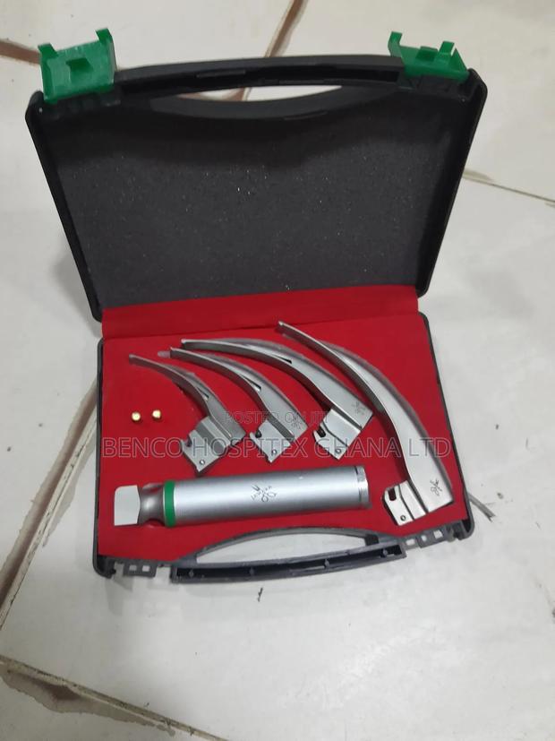 Laryngoscope · Photo 2