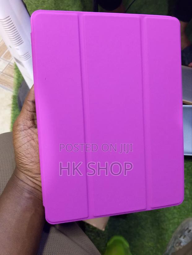 iPad 9th Generation 10.2 Inch Smart Cover Case Pink · Photo 4