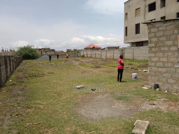 Lands for Sale Tema West Klagon Behind Comm12, Just Call · Photo 4