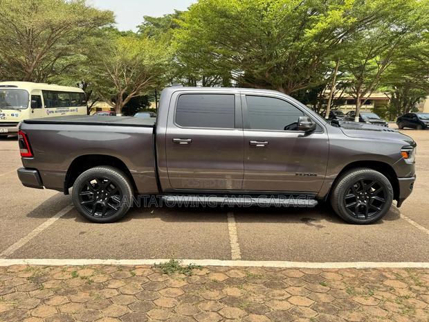 Dodge RAM 2023 Gray