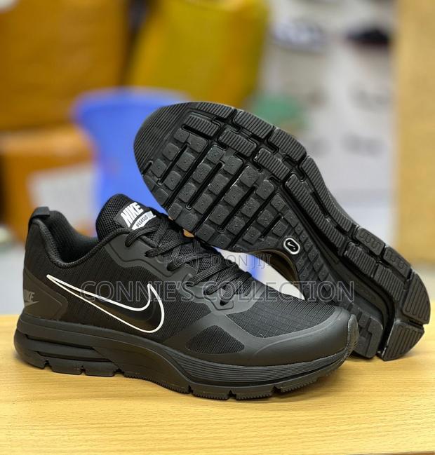 Nike Zoom Pegasus 26x Triple All Black White Sneakers photo 2