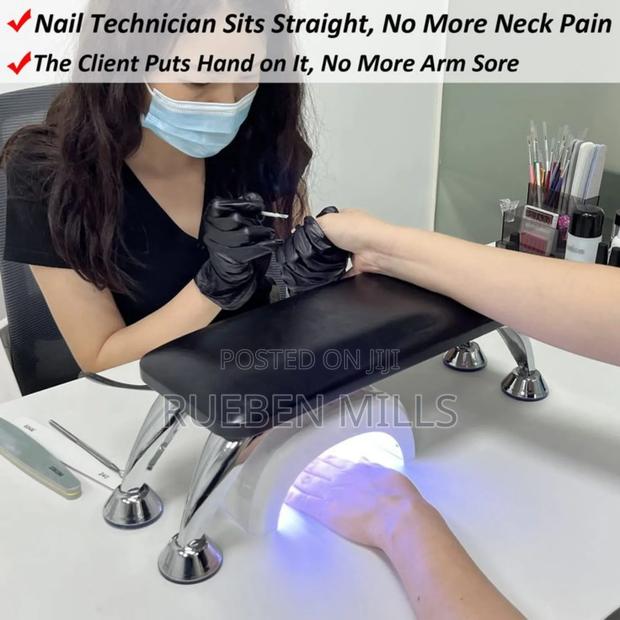 Nail Arm Rest for Acrylic Nails · Photo 4