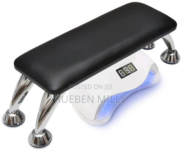 Black Nail Hand or Arm Rest Cushion for Nail Polishing · Photo 3